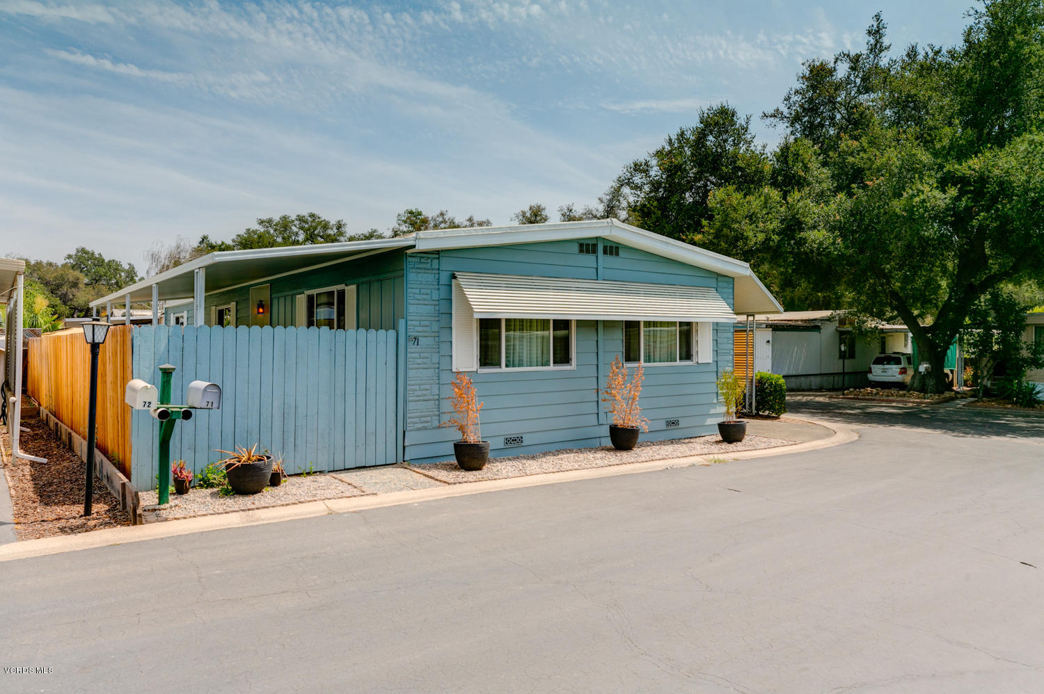 1225 South Rice Road, Unit 71 Ojai, CA 93023 - Photo 2 of 33 TwoFishDigital_1225SRice71-2