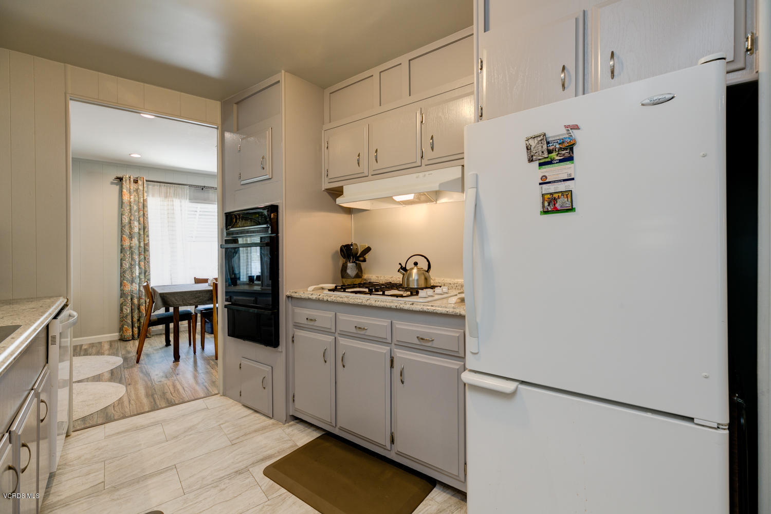 1225 South Rice Road, Unit 71 Ojai, CA 93023 - Photo 16 of 33 TwoFishDigital_1225SRice71-16