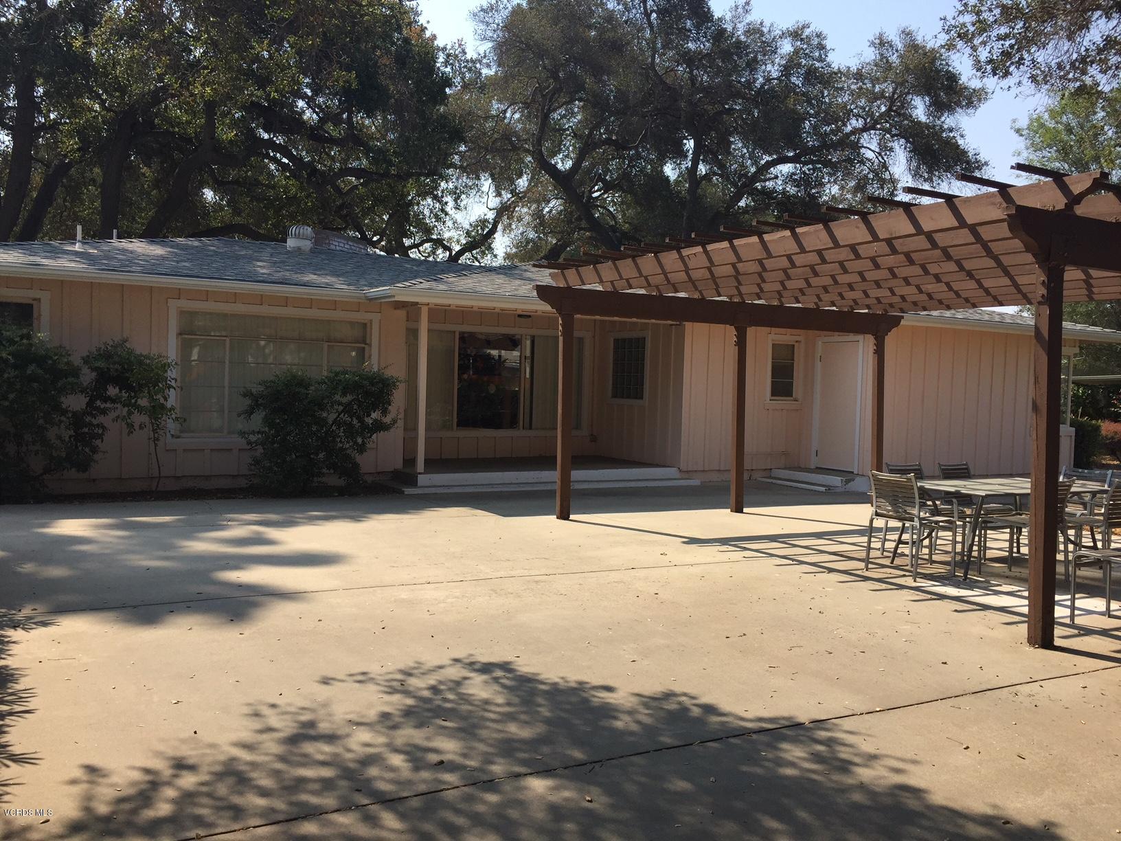 1225 South Rice Road, Unit 71 Ojai, CA 93023 - Photo 32 of 33 El Sereno Clubhouse