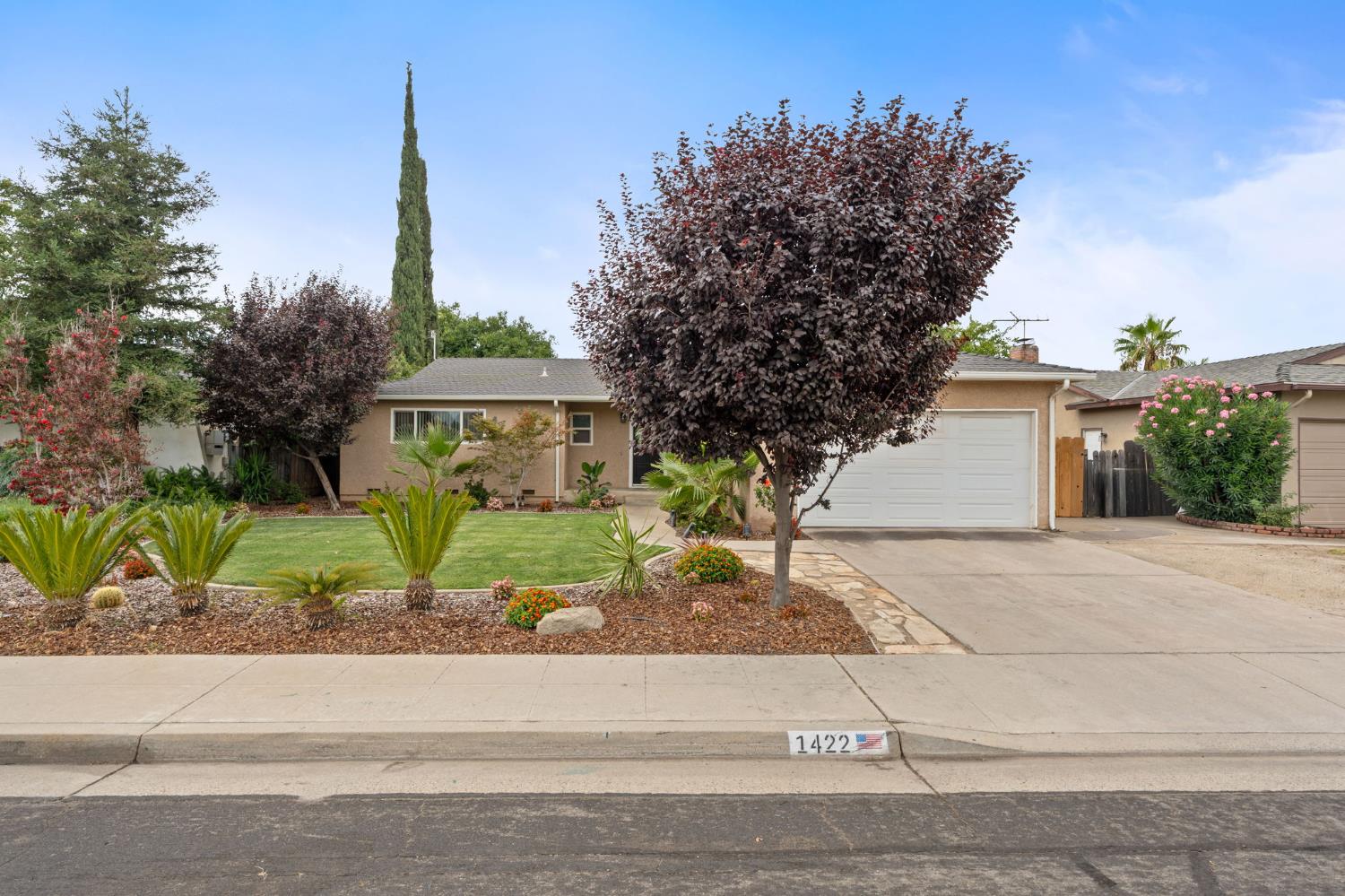 1422 Rall Avenue Clovis, CA 93611 - Photo 29 of 34
