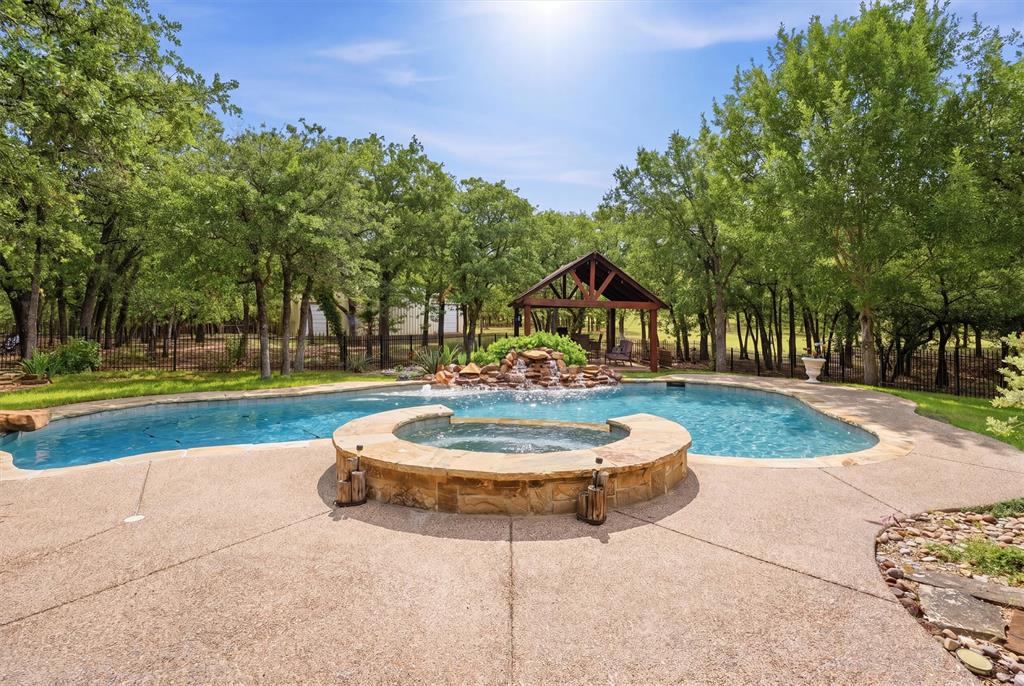 705 Boling Ranch Road Azle, TX 76020 - Photo 25 of 40