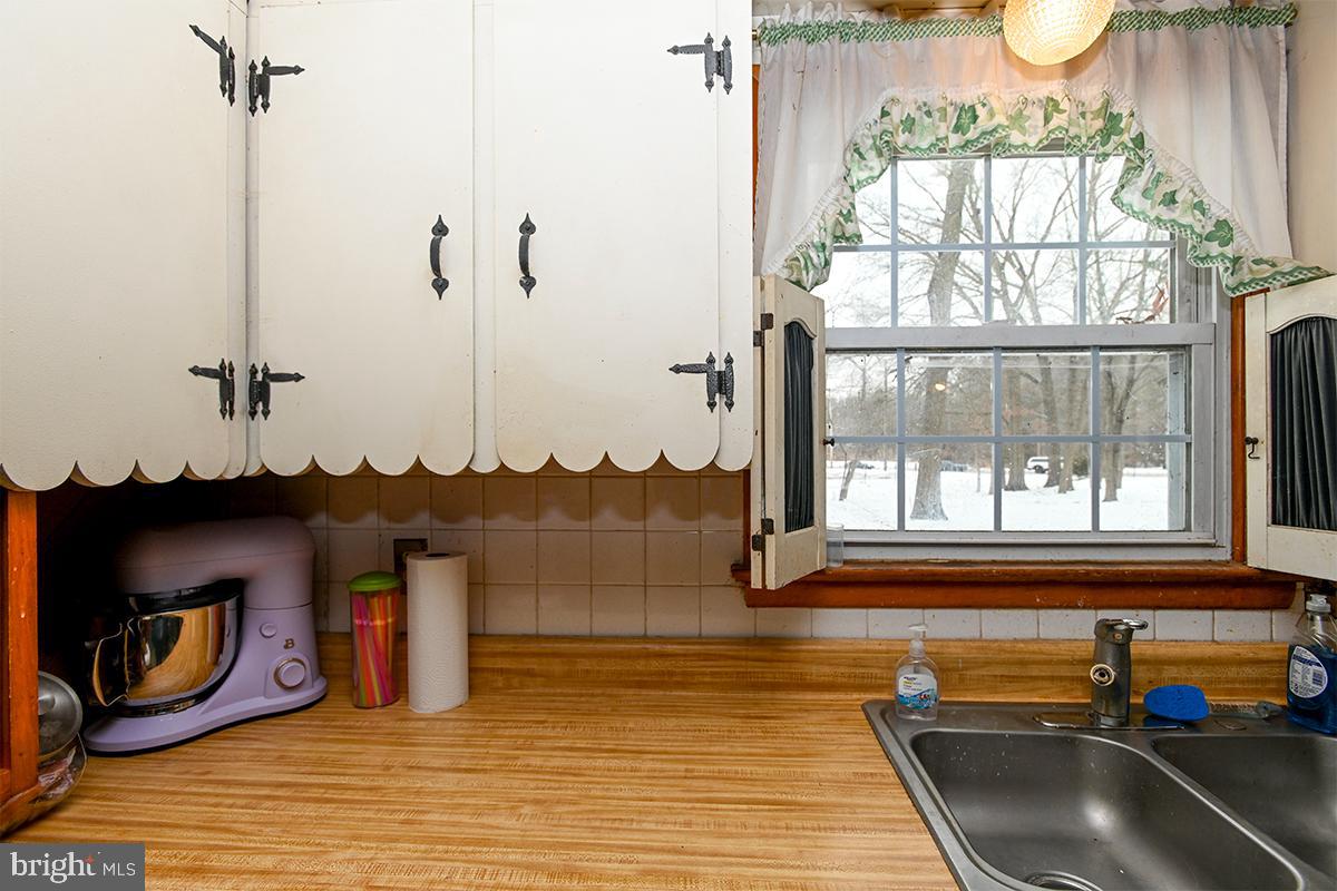 66 North Hook Road Pennsville, NJ 08070 - Photo 15 of 22
