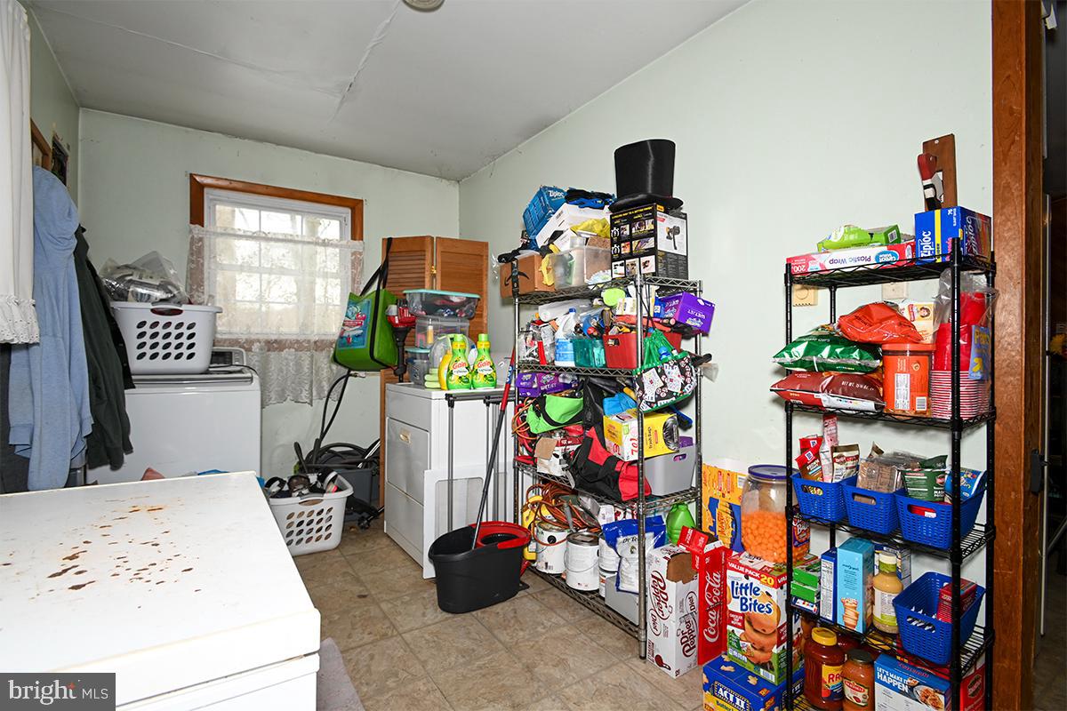 66 North Hook Road Pennsville, NJ 08070 - Photo 7 of 22