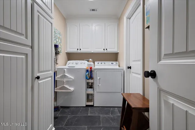 $319,900 | 902 Timberton Drive, Pearl, MS 39208