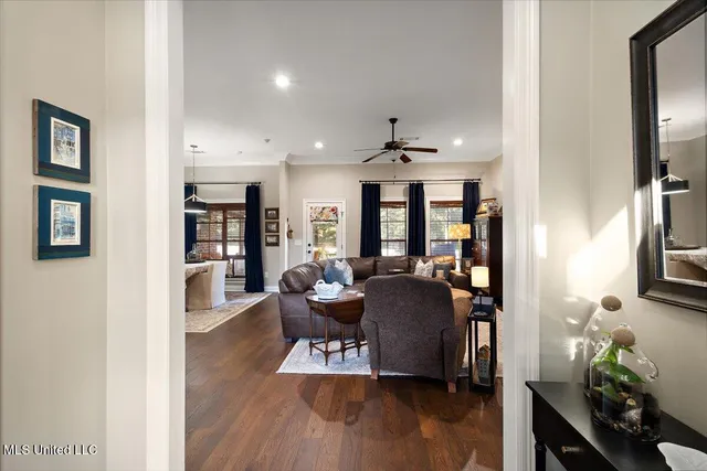 $319,900 | 902 Timberton Drive, Pearl, MS 39208