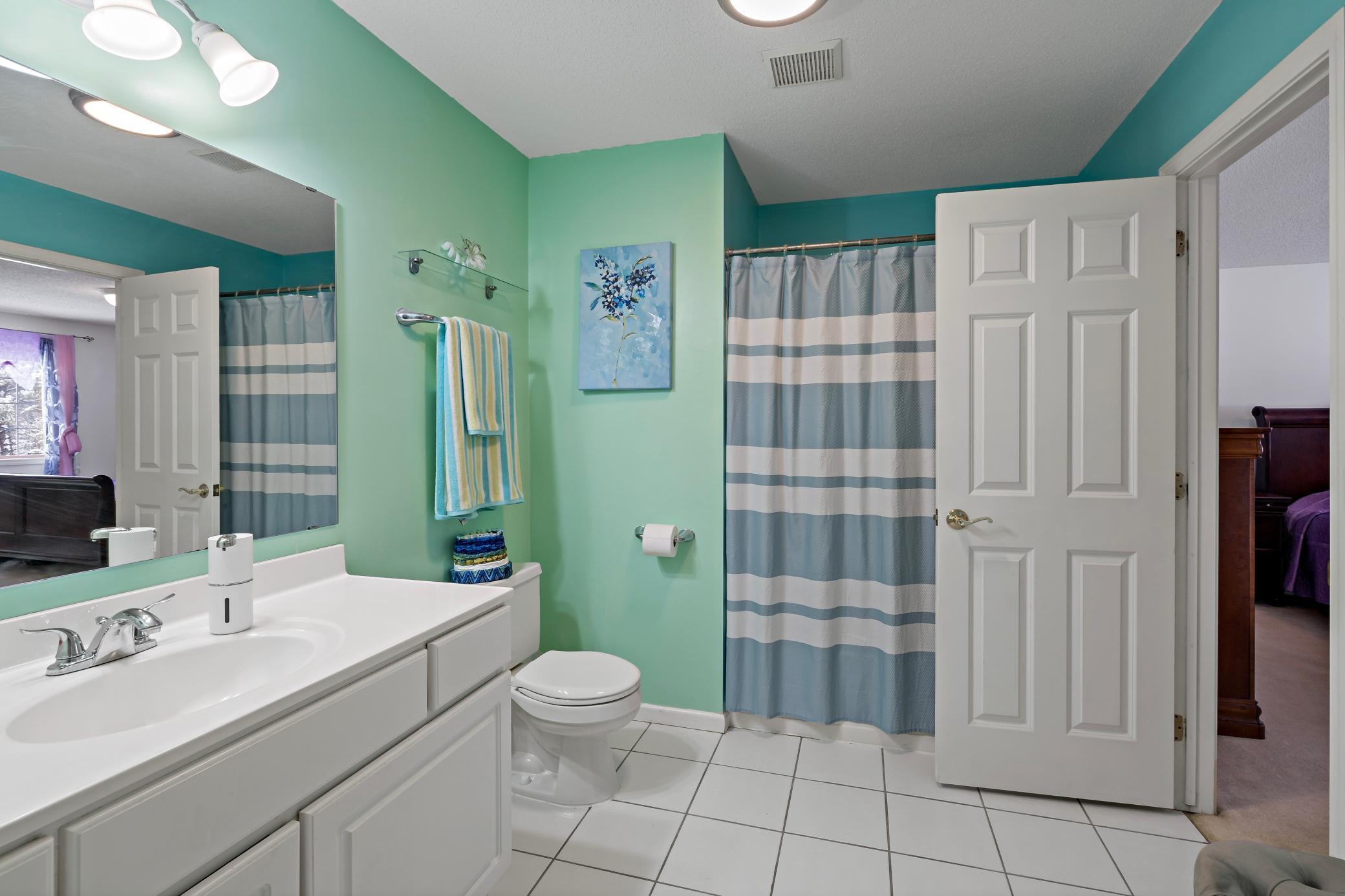 3690 Commonwealth Road Woodbury, MN 55125 - Photo 13 of 29