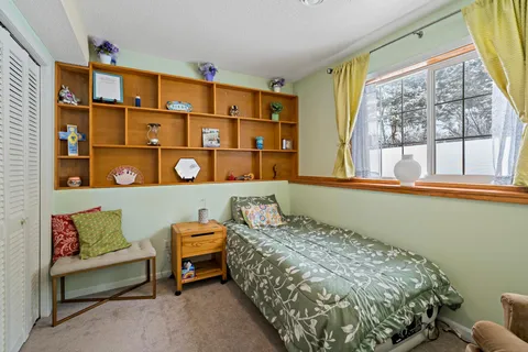 $489,000 | 3690 Commonwealth Road, Woodbury, MN 55125