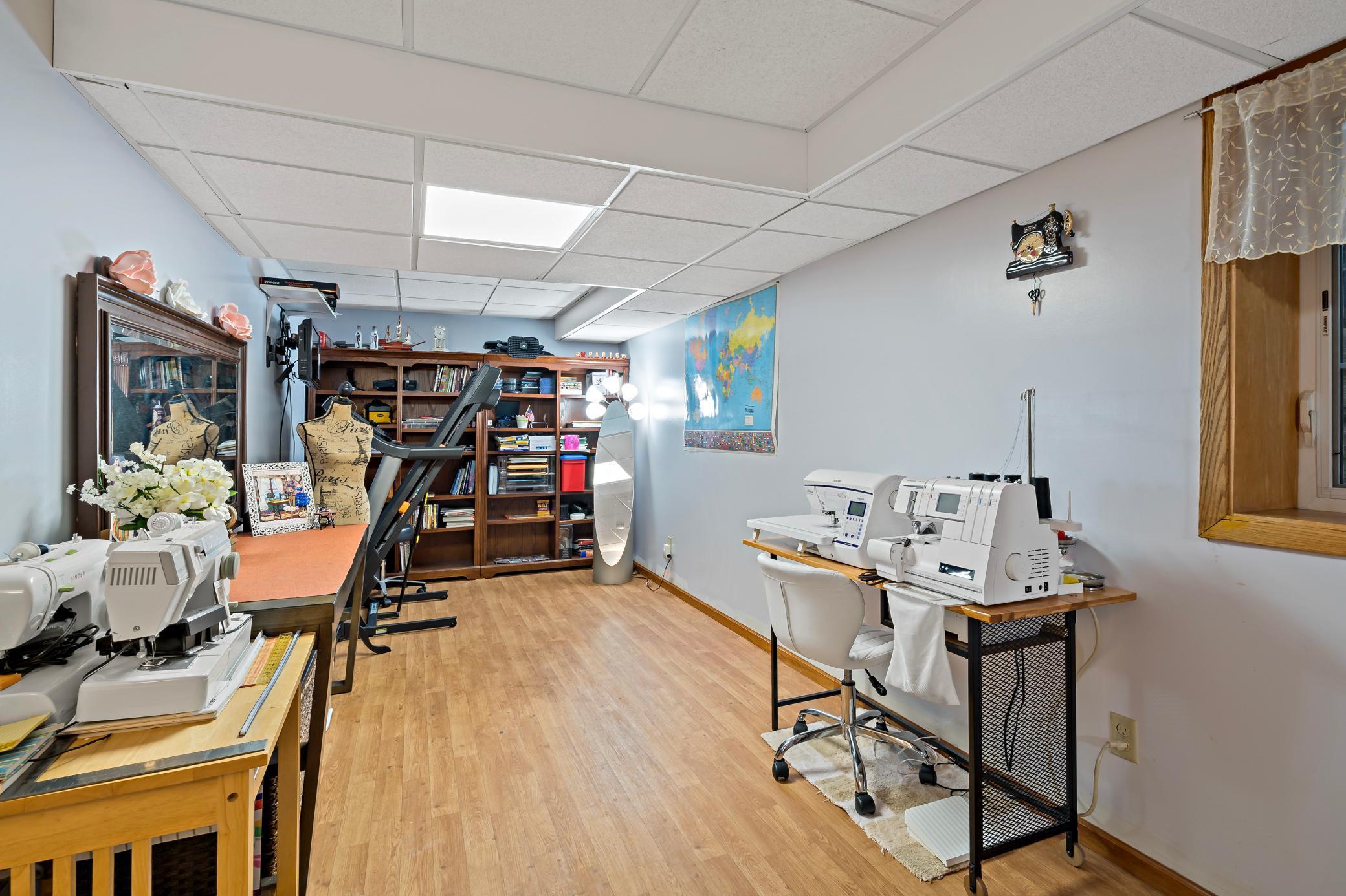 3690 Commonwealth Road Woodbury, MN 55125 - Photo 21 of 29