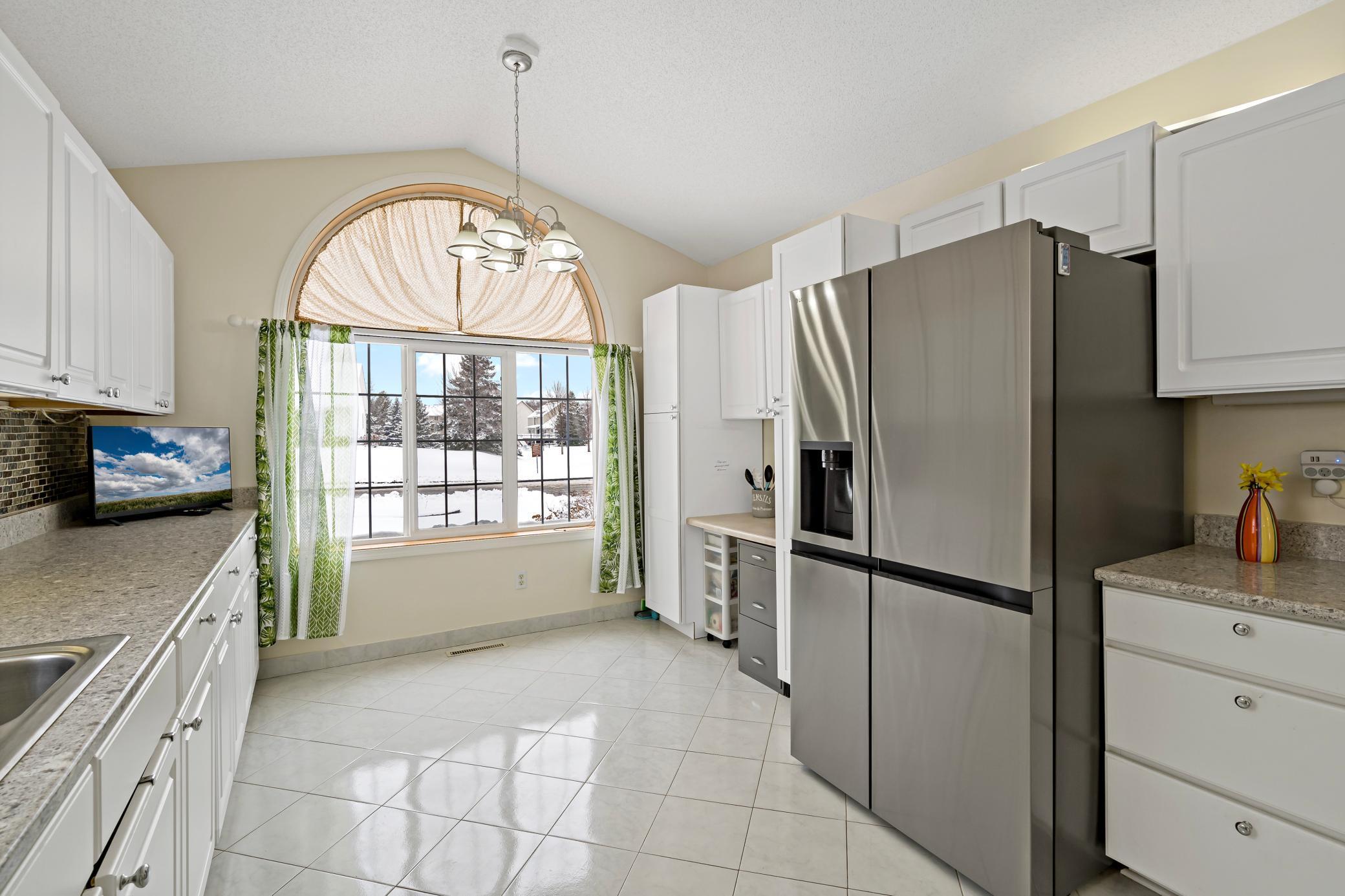 3690 Commonwealth Road Woodbury, MN 55125 - Photo 9 of 29