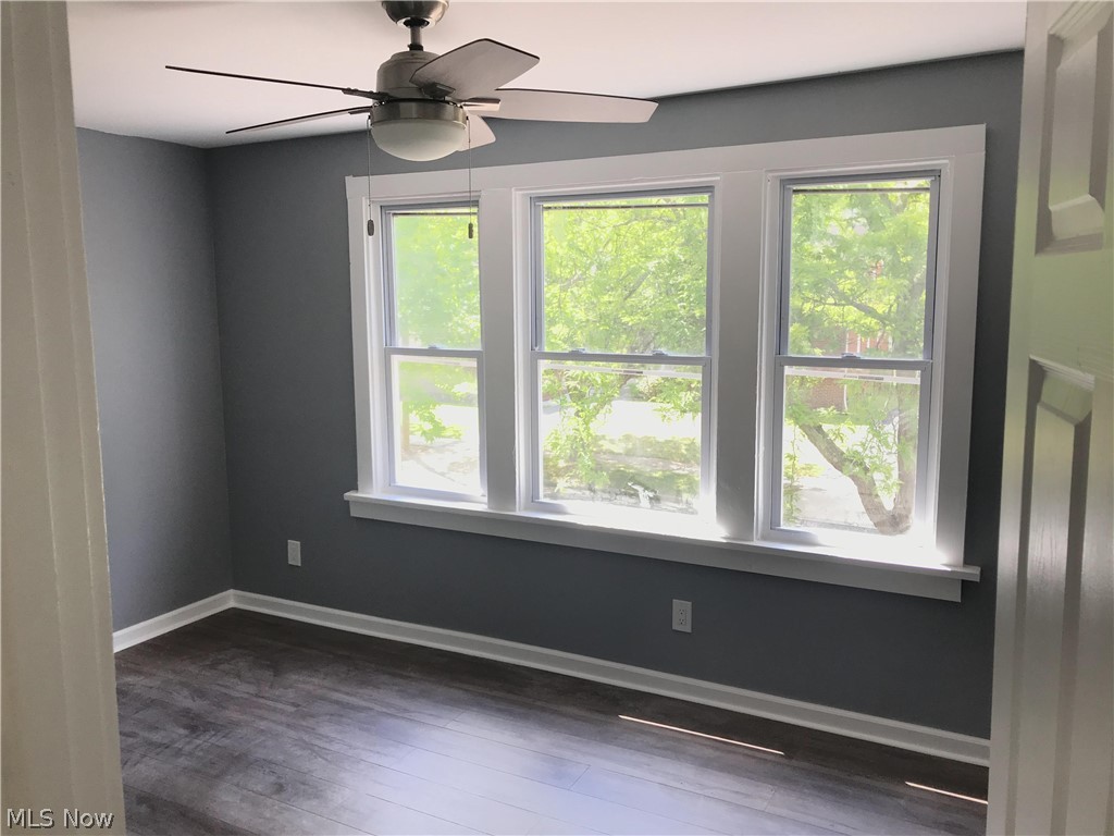 3263 Yorkshire Road Cleveland, OH 44118 - Photo 15 of 20