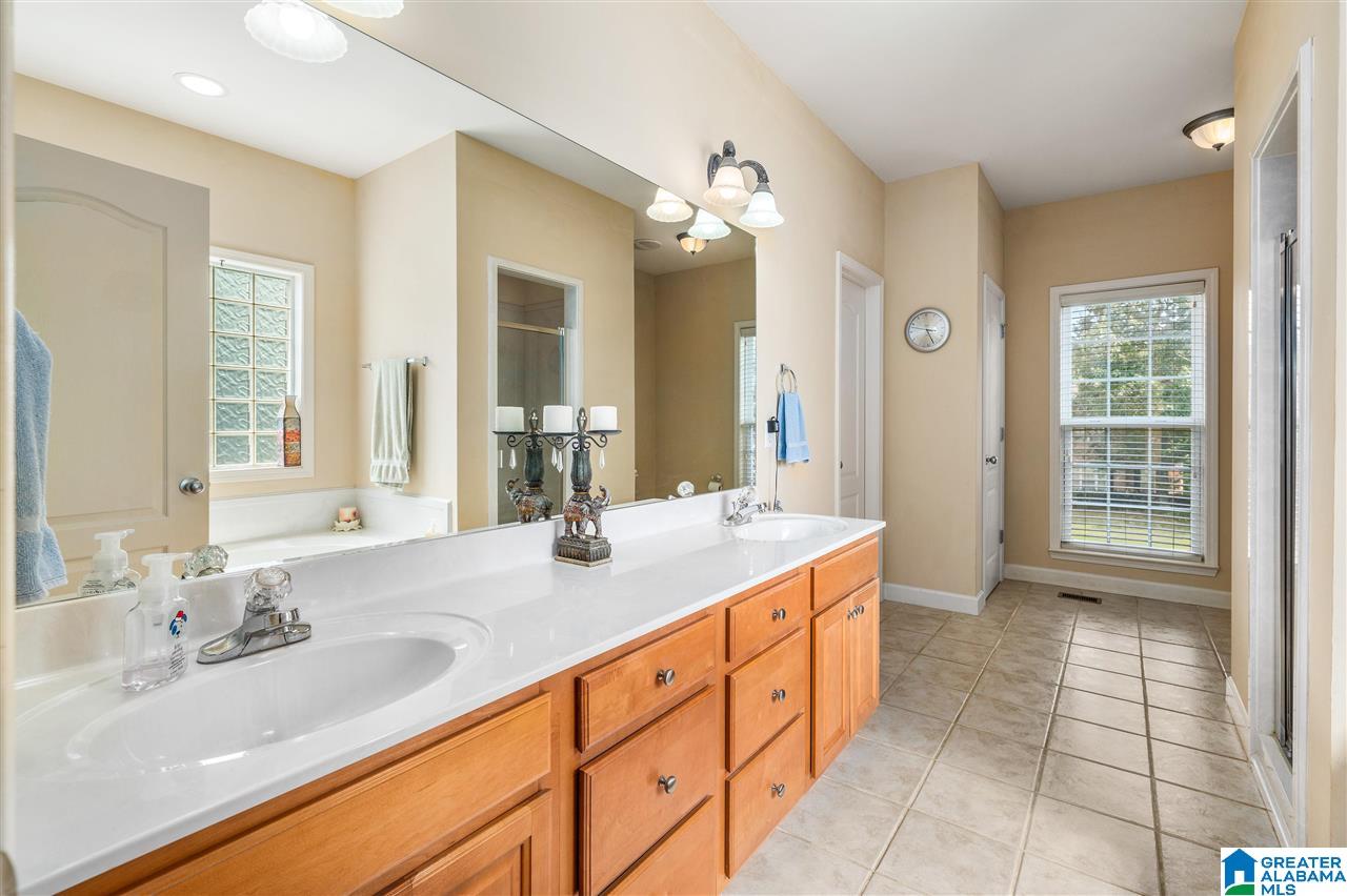 2713 Oakleaf Circle Helena, AL 35022 - Photo 17 of 28