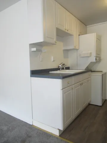 $1,850 | 255 Fairfield Woods Road, Fairfield, CT 06825