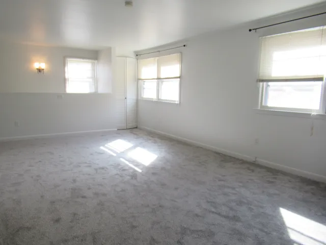 $1,850 | 255 Fairfield Woods Road, Fairfield, CT 06825