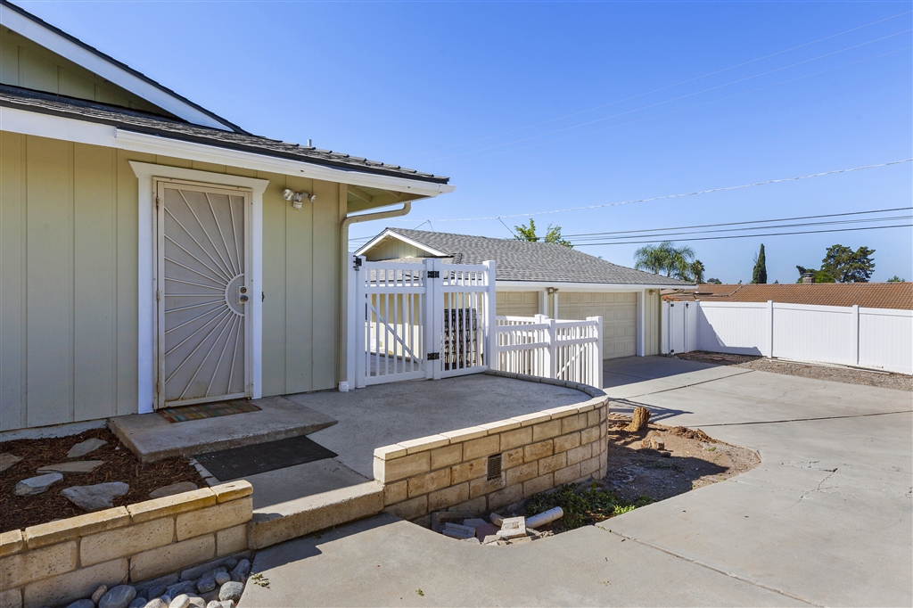 1142 Rancho Ryan Road Fallbrook, CA 92028 - Photo 20 of 25 Gallery Image 20