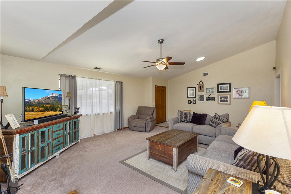 1142 Rancho Ryan Road Fallbrook, CA 92028 - Photo 5 of 25 Gallery Image 5
