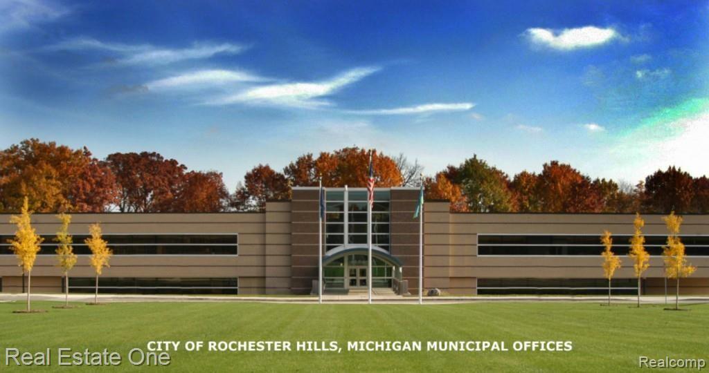 1258 Windmill Court, Unit 271 Rochester, MI 48306 - Photo 23 of 28 City of Rochester Hills 004.jpg
