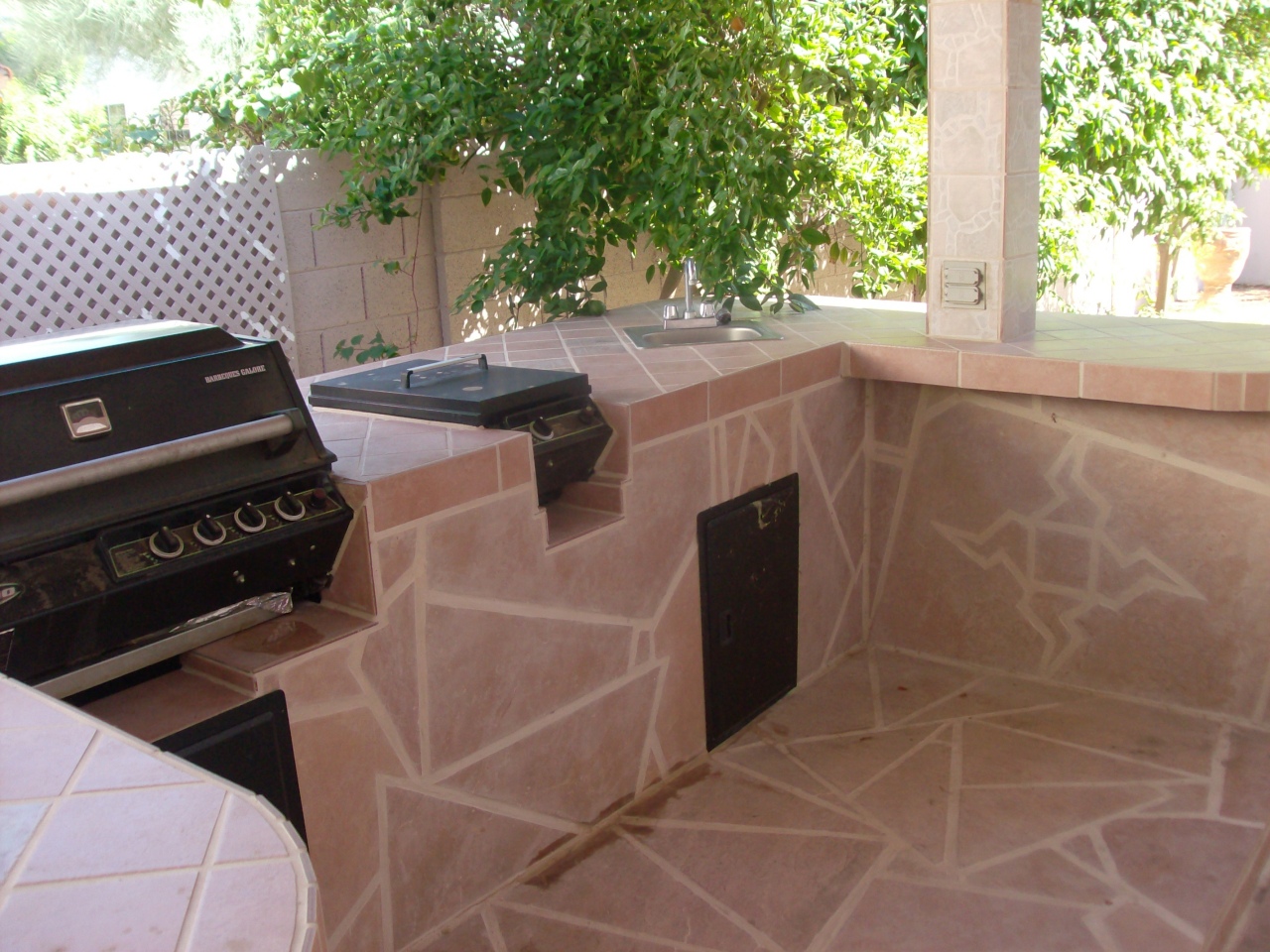 1919 East Colt Road Tempe, AZ 85284 - Photo 3 of 14 BUILT IN BBQ