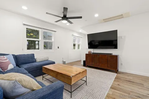 $929,900 | 3021 B Street, San Diego, CA 92102