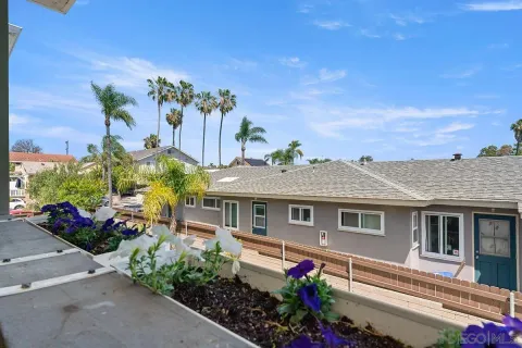 $929,900 | 3021 B Street, San Diego, CA 92102