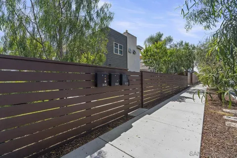 $929,900 | 3021 B Street, San Diego, CA 92102