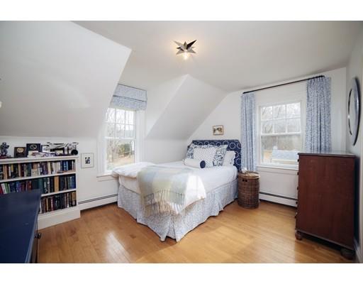 509 Bridge Street Hamilton, MA 01982 - Photo 11 of 22 Gallery Image 11