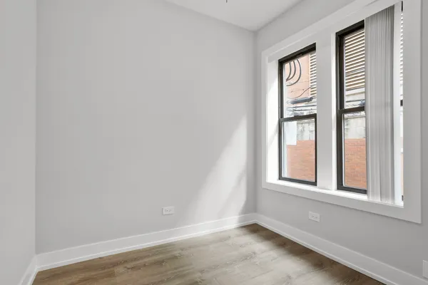 $1,431 | 1651 West Jonquil Terrace, Unit 10, Chicago, IL 60626