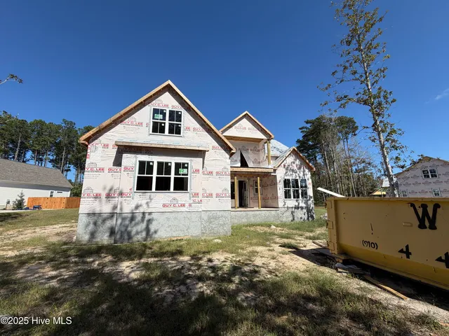 $1,095,900 | 1061 Crown Pointe Drive, Hampstead, NC 28443
