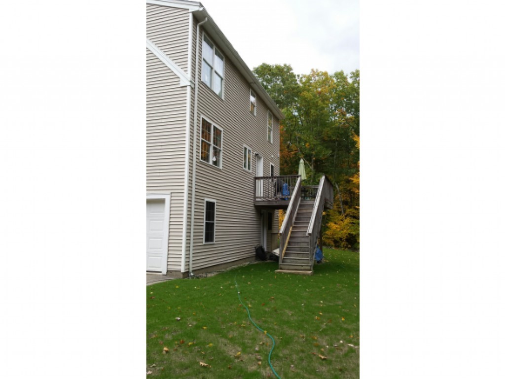 131 Green Farm Road New Ipswich, NH 03071 - Photo 2 of 17 Gallery Image 2