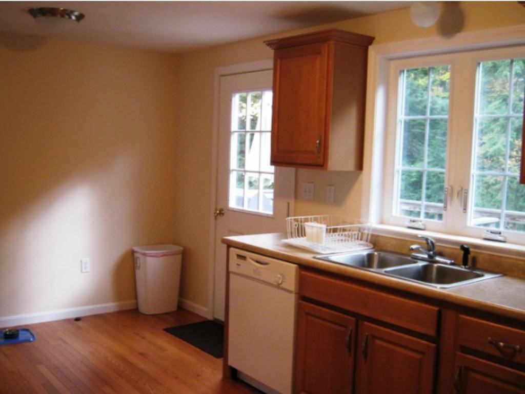 131 Green Farm Road New Ipswich, NH 03071 - Photo 4 of 17 Gallery Image 4