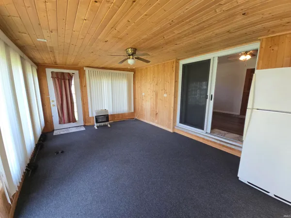 $239,900 | 4043 North County Road 100 East, New Castle, IN 47362