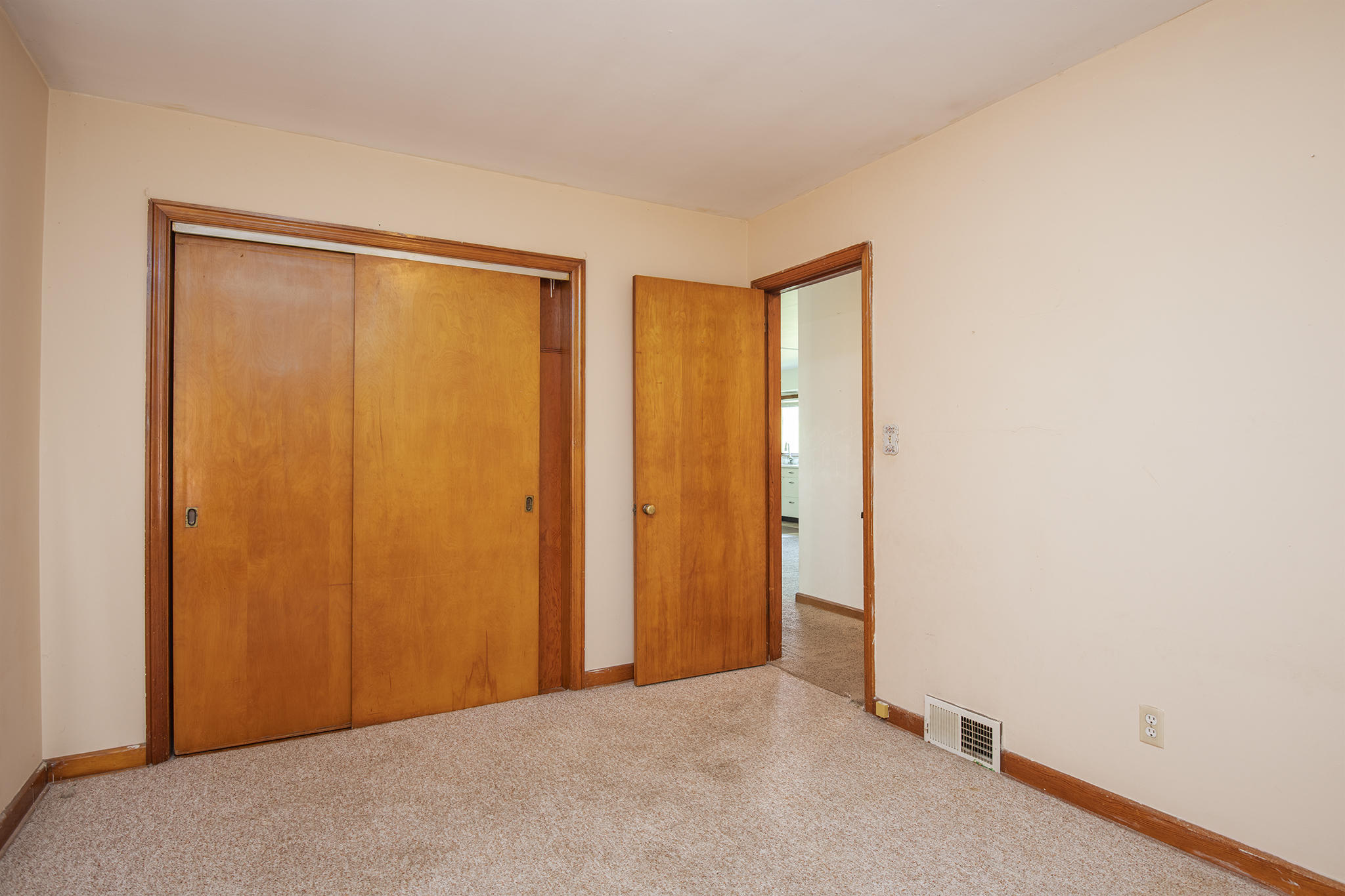 509 South Burnett Road Springfield, OH 45505 - Photo 11 of 21 Gallery Image 11