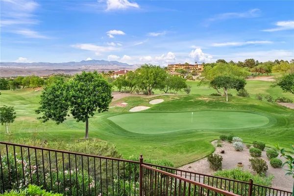 $329,000 | 14 Strada Di Circolo, Henderson, NV 89011