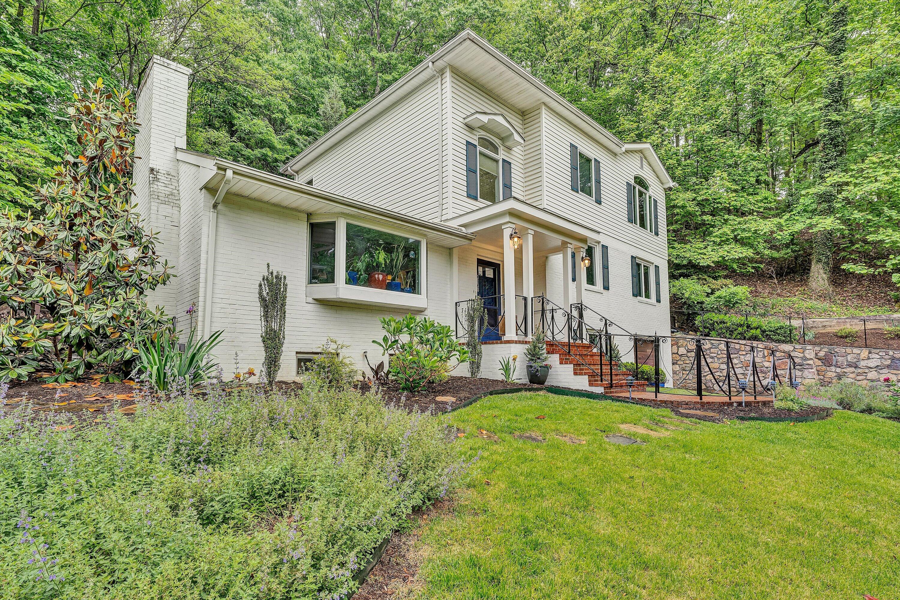 3138 Stoneridge Road Southwest Roanoke, VA 24014 - Photo 5 of 52 05-SGP-