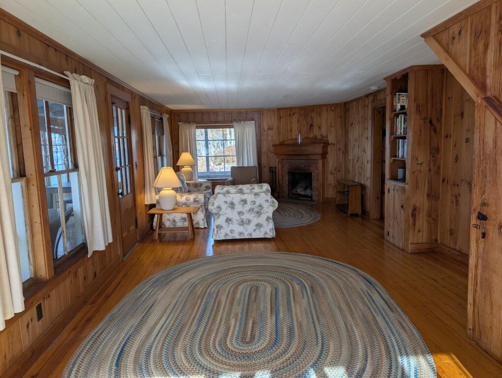 20 Old Pier Road East Boothbay, ME 04544 - Photo 8 of 53 8.