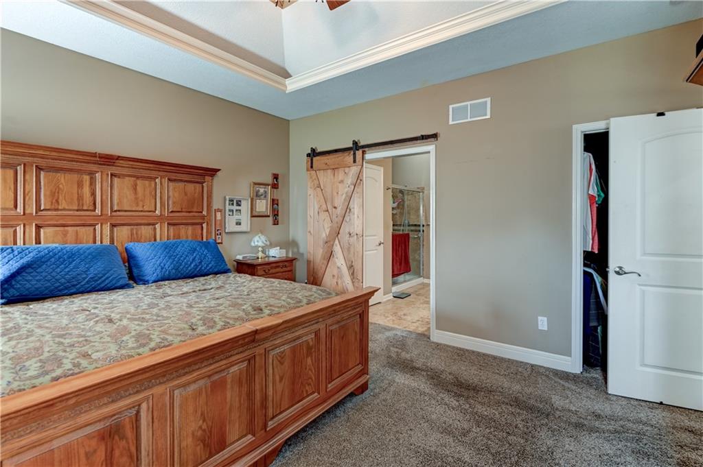 1018 North Old Mill Road Independence, MO 64056 - Photo 29 of 55
