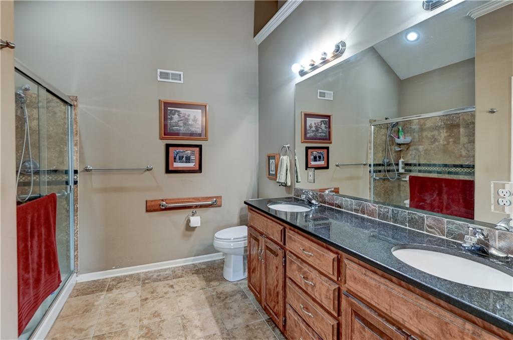 1018 North Old Mill Road Independence, MO 64056 - Photo 33 of 55