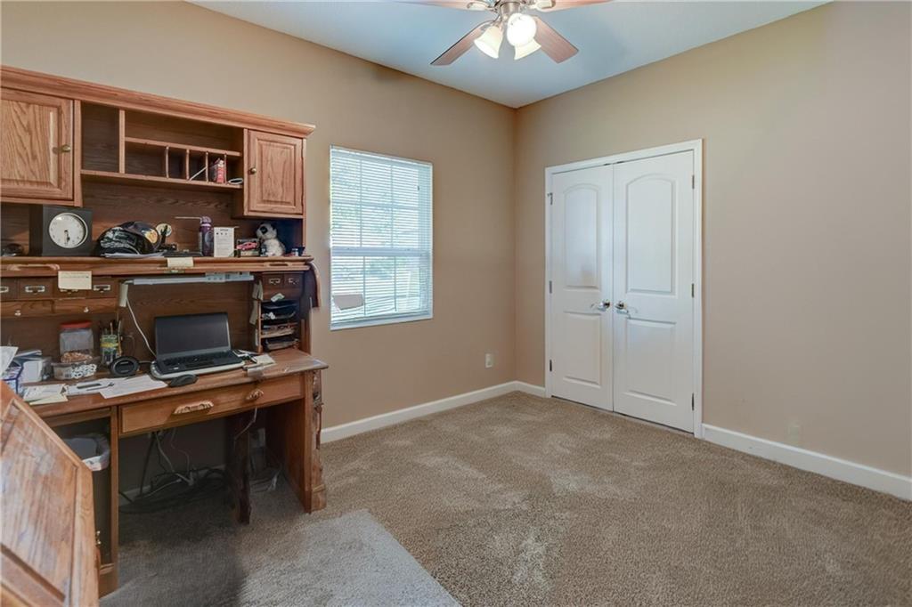 1018 North Old Mill Road Independence, MO 64056 - Photo 37 of 55