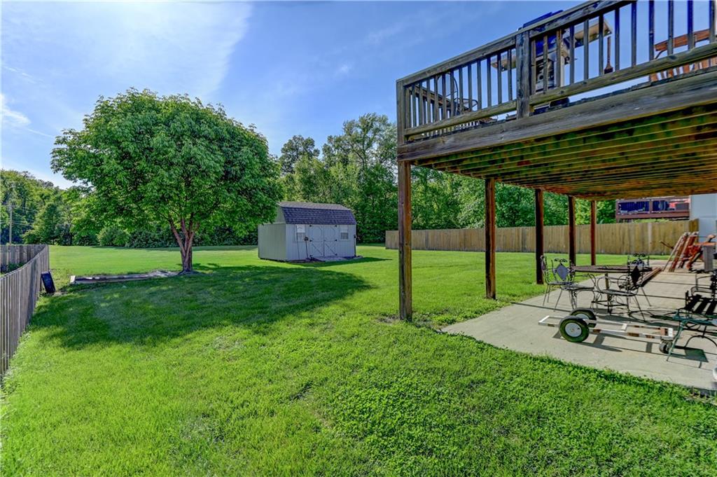 1018 North Old Mill Road Independence, MO 64056 - Photo 38 of 55