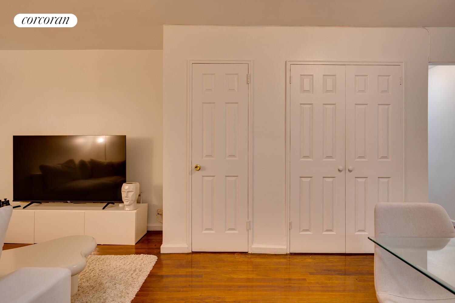 310 Lenox Road, Unit 5U Brooklyn, NY 11226 - Photo 4 of 14 a view of a livingroom with furniture