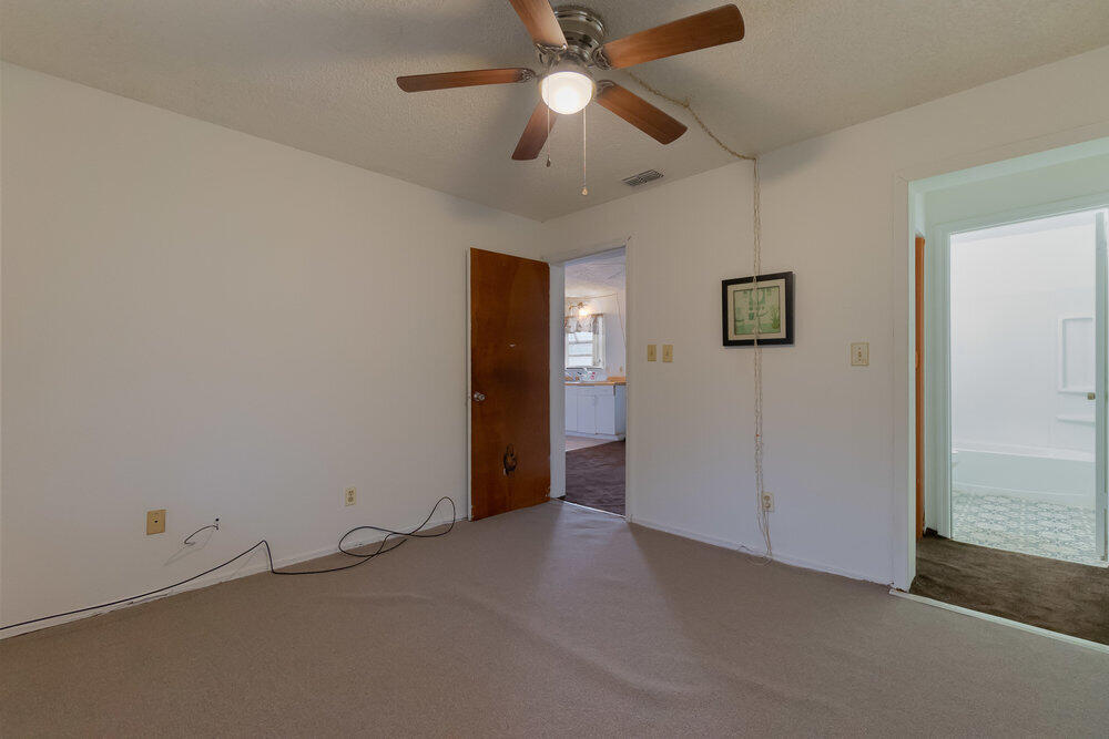 1564 West 20th Street Riviera Beach, FL 33404 - Photo 11 of 23