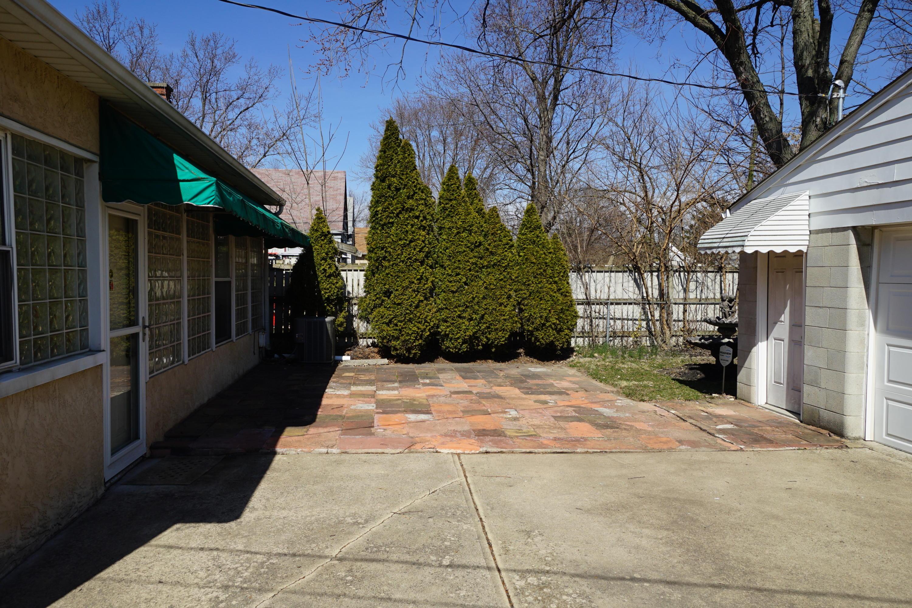 3392 Beulah Road Columbus, OH 43224 - Photo 5 of 29 Gallery Image 5