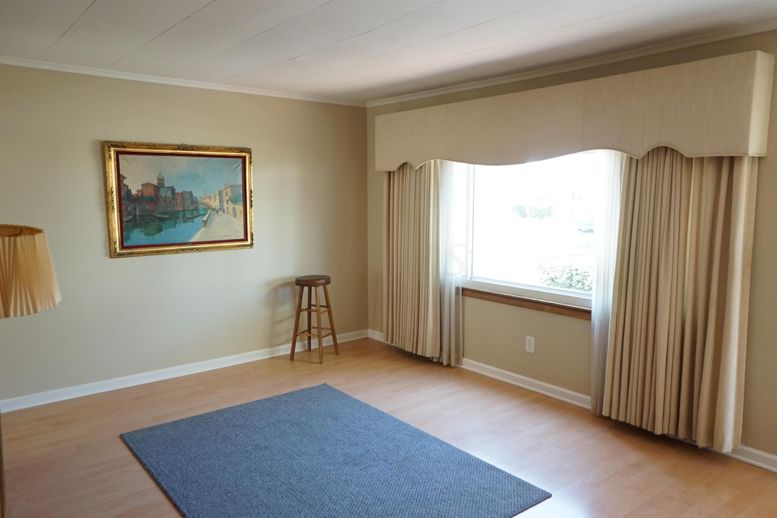 3392 Beulah Road Columbus, OH 43224 - Photo 9 of 29 Gallery Image 9