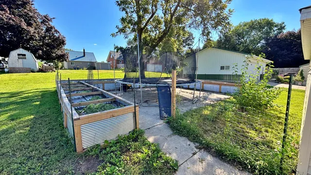 $172,400 | 611 West Lincoln Street, Springfield, MN 56087