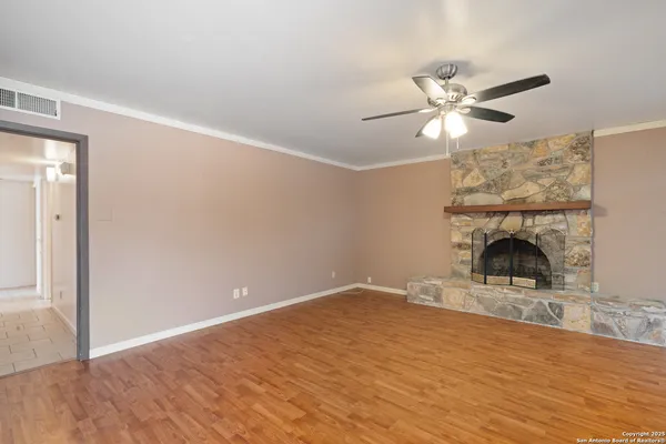$225,000 | 203 Margaret Lane, Del Rio, TX 78840