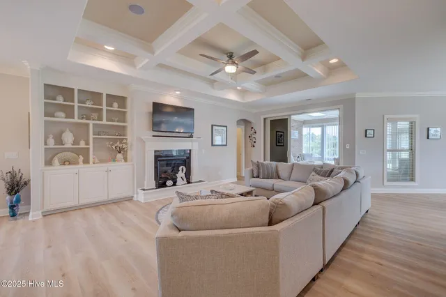 $635,000 | 8560 Oak Abbey Trail Northeast, Leland, NC 28451