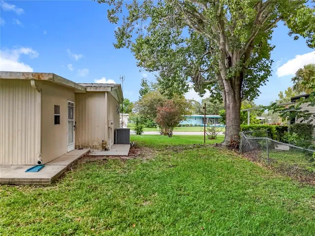 $139,000 | 1237 Elkhart Circle, Tavares, FL 32778