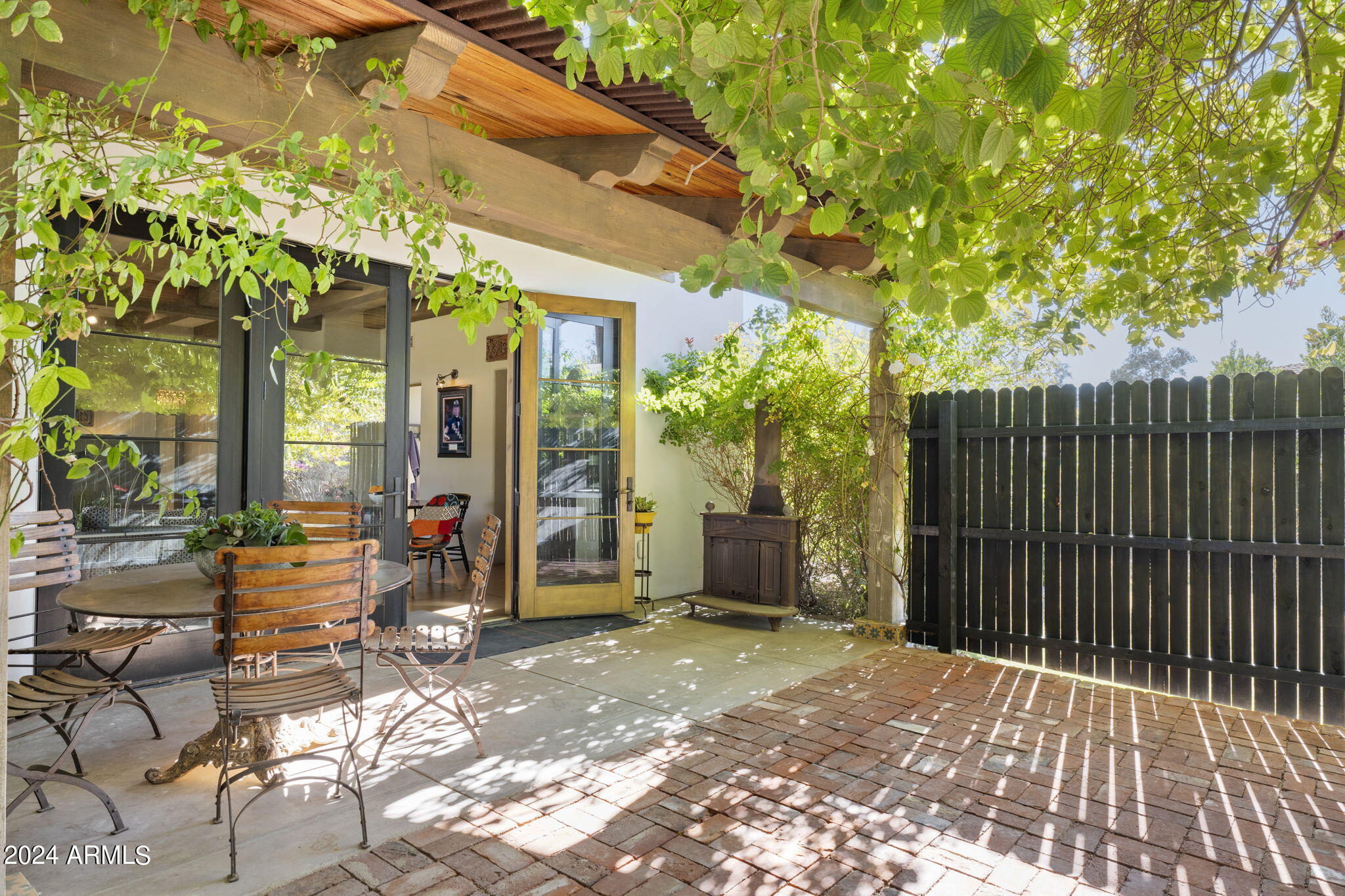 7005 East Jackrabbit Road Paradise Valley, AZ 85253 - Photo 23 of 31 Private patio