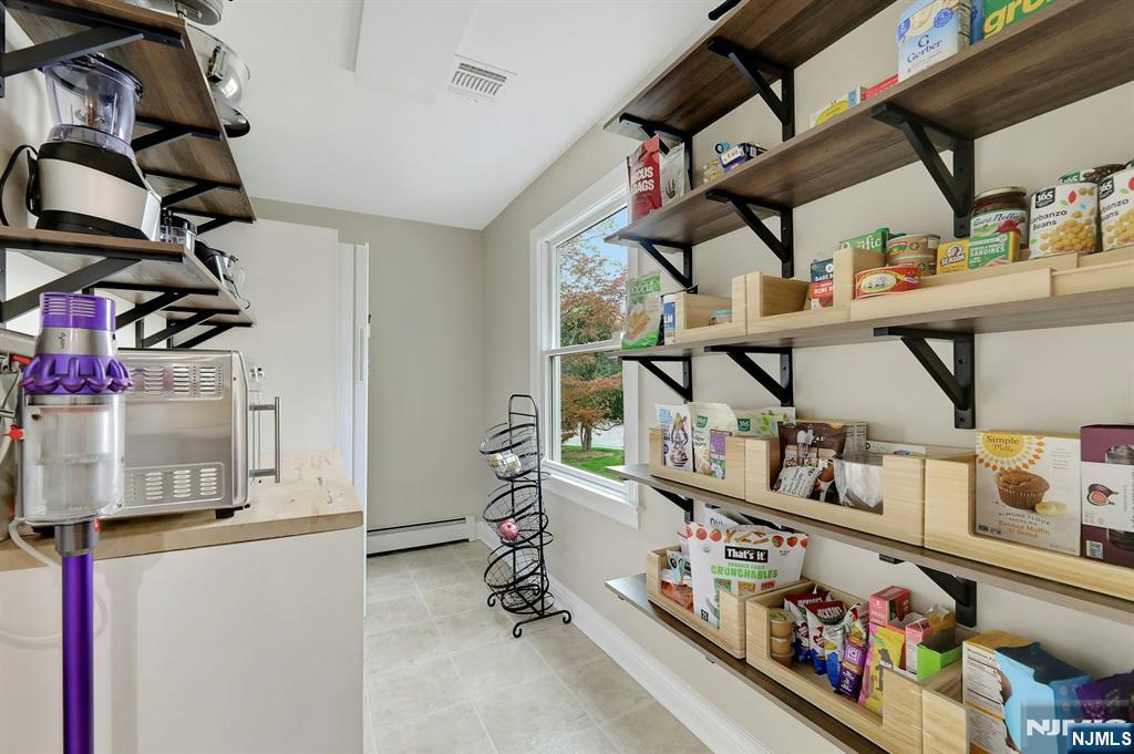 81 Chestnut Street Allendale, NJ 07401 - Photo 15 of 47