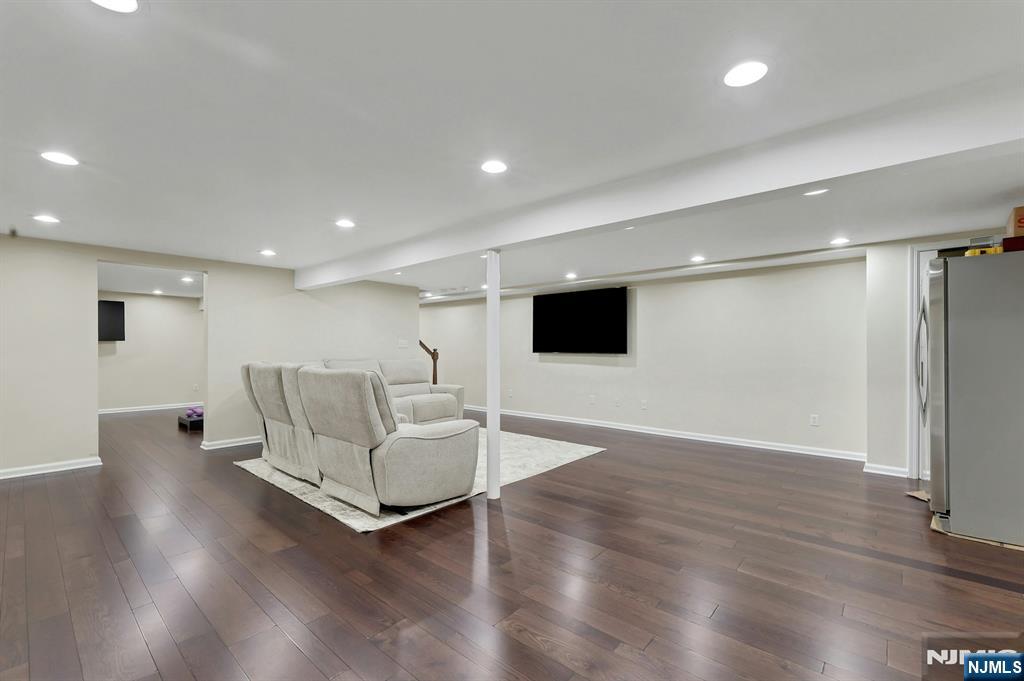 81 Chestnut Street Allendale, NJ 07401 - Photo 40 of 47