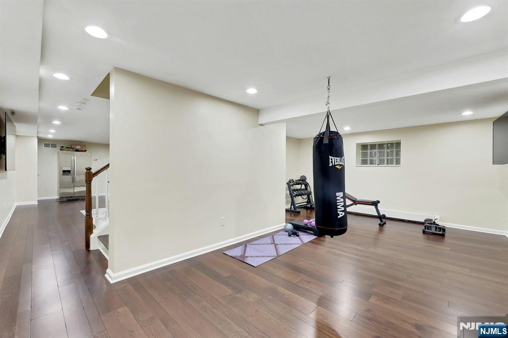 81 Chestnut Street Allendale, NJ 07401 - Photo 43 of 47